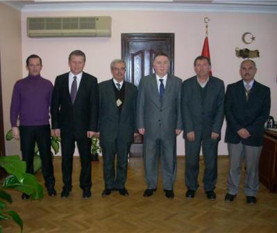 Sug�renden Vali ERBAYa Te�ekk�r Ziyareti